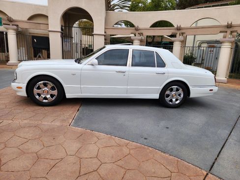 Used 2001 Bentley Arnage Red Label image 6