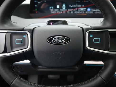 New 2026 Ford Expedition Max Platinum w/ Stealth Appearance Package image 11