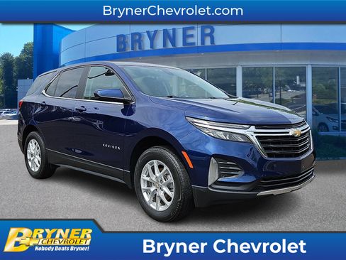 Used 2023 Chevrolet Equinox LT AWD/4WD image 1