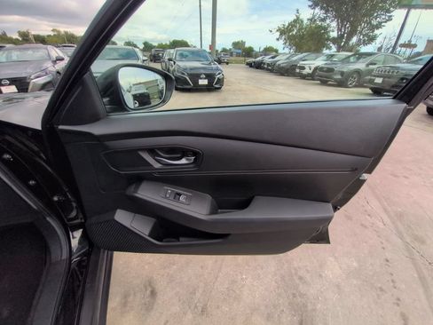 Used 2025 Honda Accord LX image 32