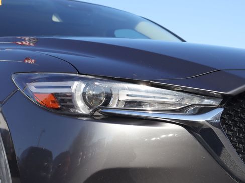 Used 2017 MAZDA CX-5 Grand Touring w/ Premium Package image 32