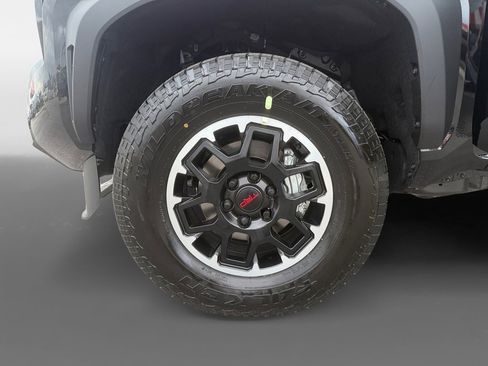 New 2025 Toyota Tacoma TRD Off-Road image 14