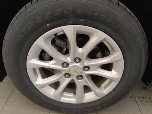 Used 2019 Chevrolet Equinox LT FWD image 31