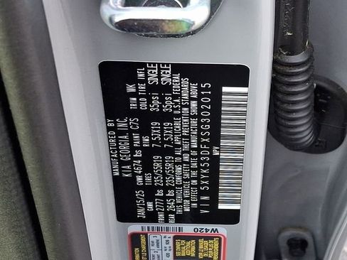 Certified 2025 Kia Sportage SX image 29