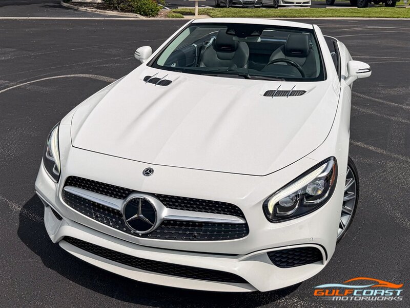 Used 2019 Mercedes-Benz SL 550 w/ Driver Assistance Package image 7