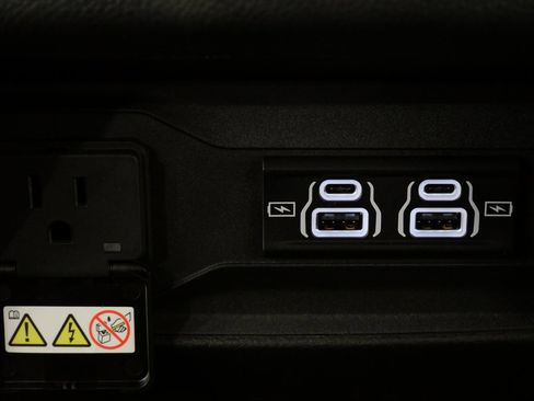 New 2025 Jeep Grand Cherokee Altitude image 26