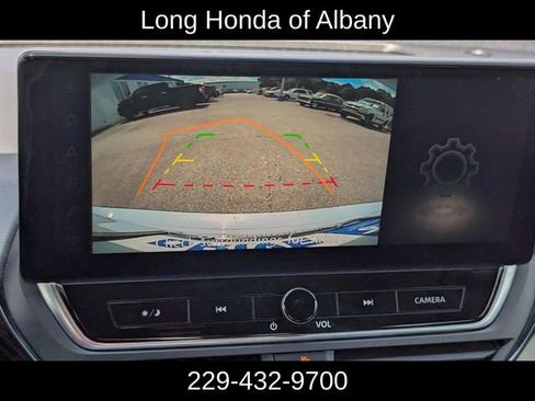 Used 2024 Nissan Altima 2.5 SR w/ SR Premium Package FWD image 25