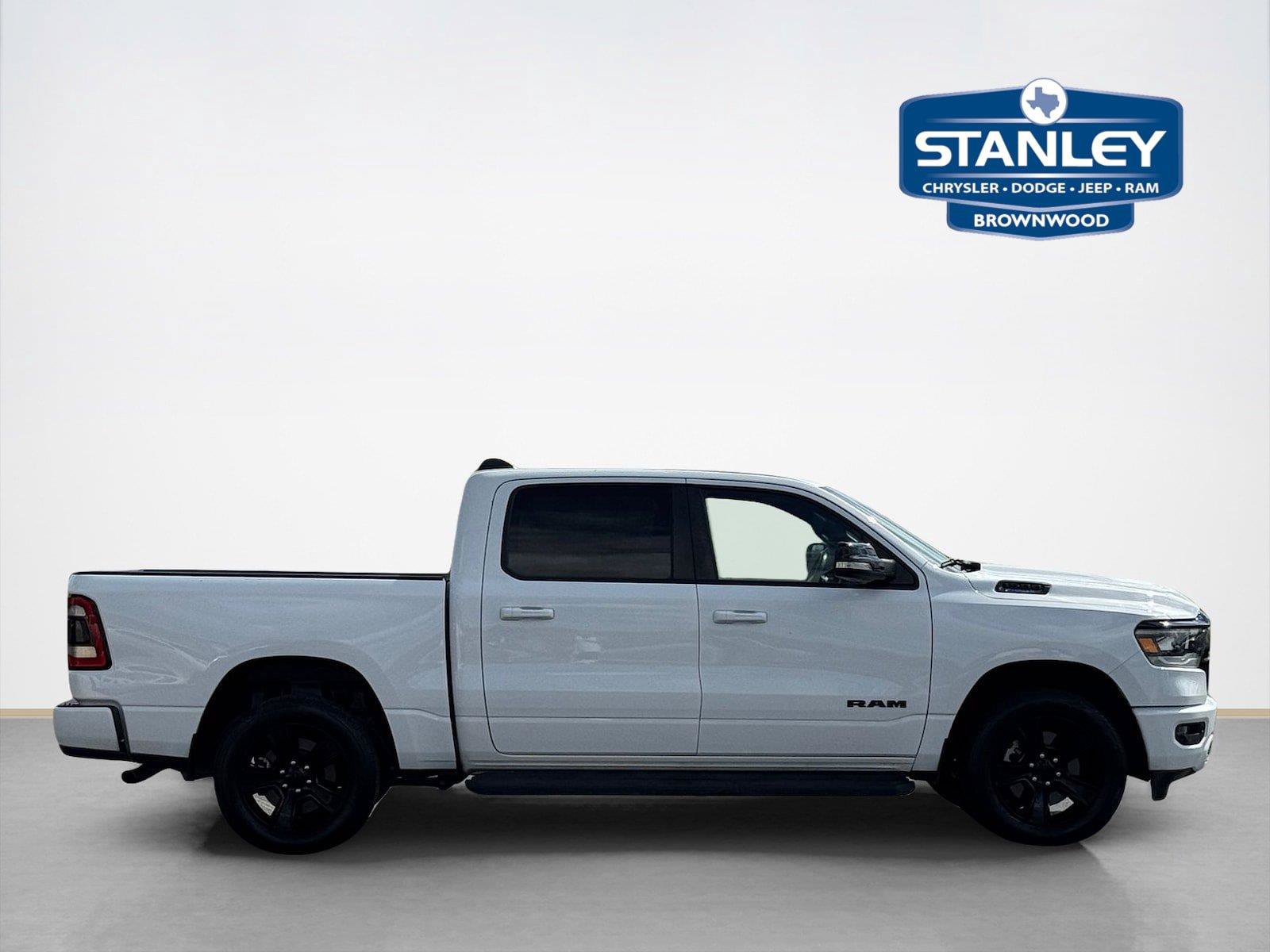 Used 2022 RAM 1500 Big Horn AWD/4WD image 9