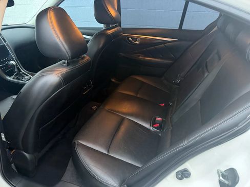 Used 2014 INFINITI Q50 Premium w/ Technology Package image 19