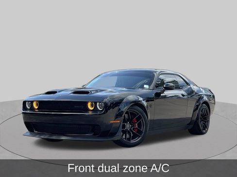 Used 2023 Dodge Challenger SRT Hellcat RWD image 2