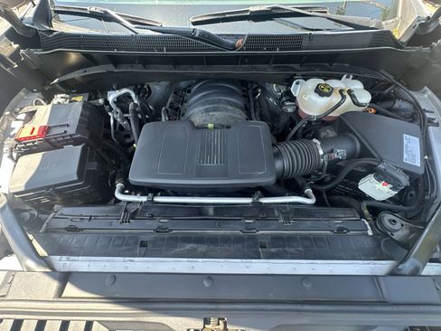 Used 2021 Chevrolet Silverado 1500 LTZ w/ Z71 Off-Road Package image 33