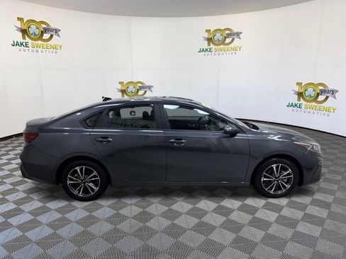 Certified 2024 Kia Forte LXS w/ LXS Technology Package FWD image 11
