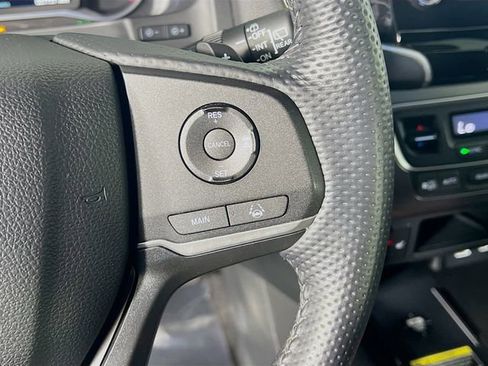 Certified 2024 Honda Passport EX-L image 17