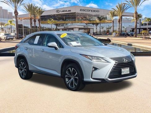 Used 2018 Lexus RX 350 FWD w/ Premium Package image 3