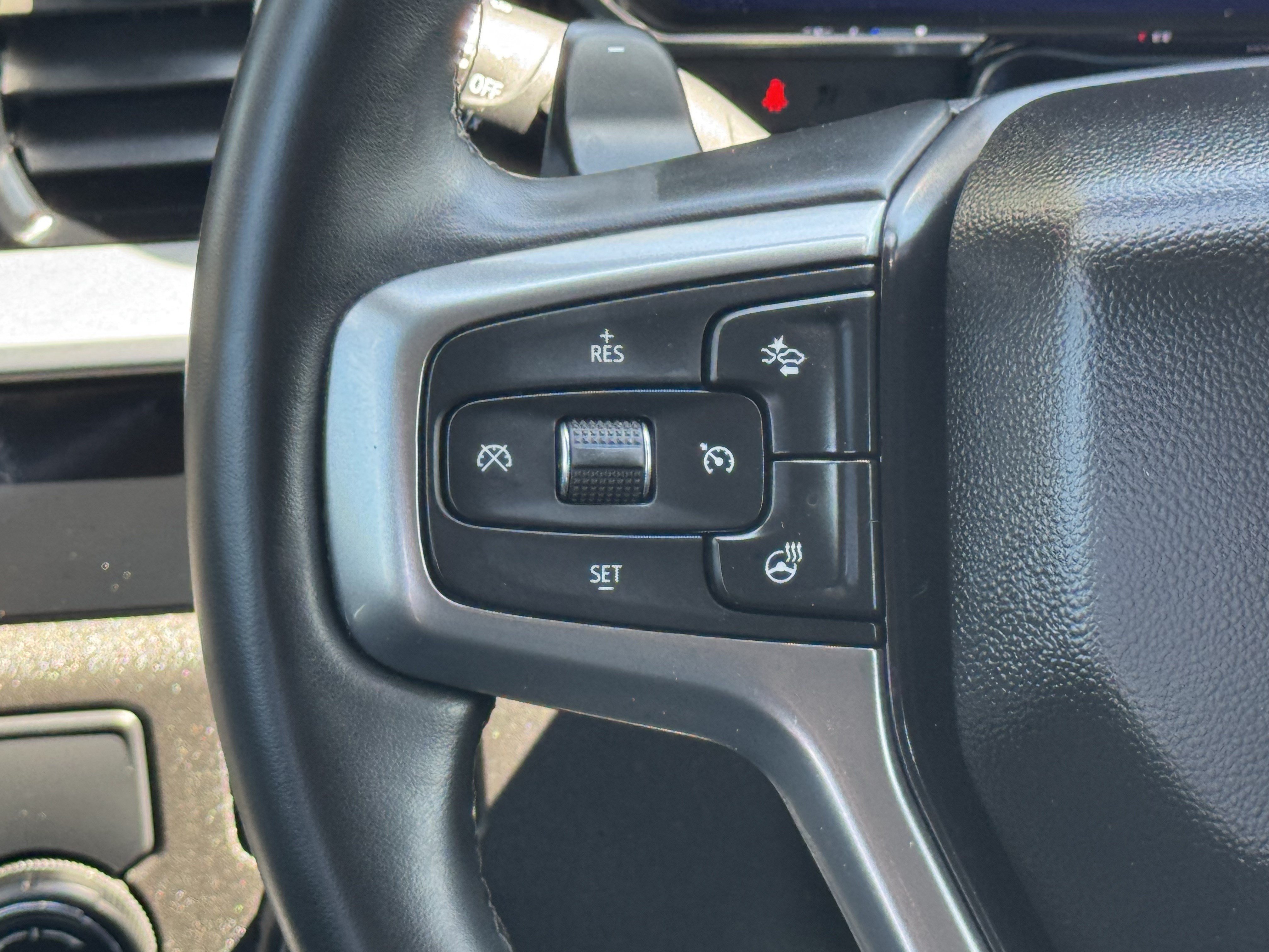 Used 2025 Chevrolet Silverado 1500 LT w/ Texas Edition Plus RWD image 12