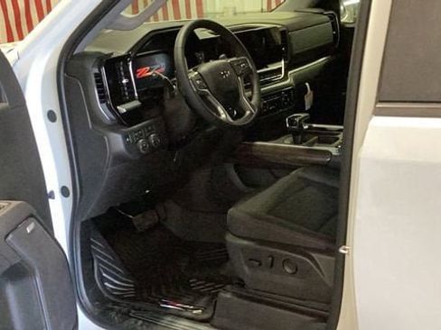 New 2026 Chevrolet Silverado 1500 RST AWD/4WD image 10