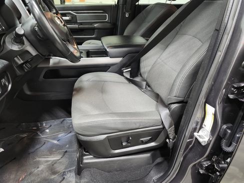 Used 2023 RAM 2500 Big Horn w/ Level 1 Equipment Group image 26