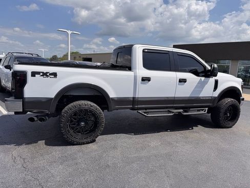 Used 2017 Ford F350 Lariat w/ Chrome Package AWD/4WD image 6