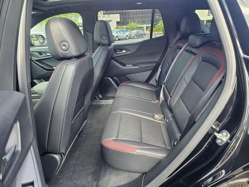 New 2026 Chevrolet Equinox RS AWD/4WD image 16