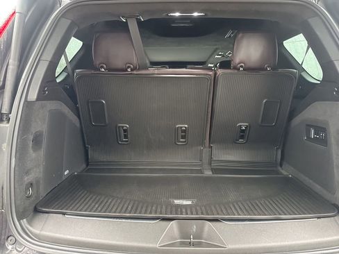Used 2022 Cadillac Escalade Sport Platinum AWD/4WD image 15