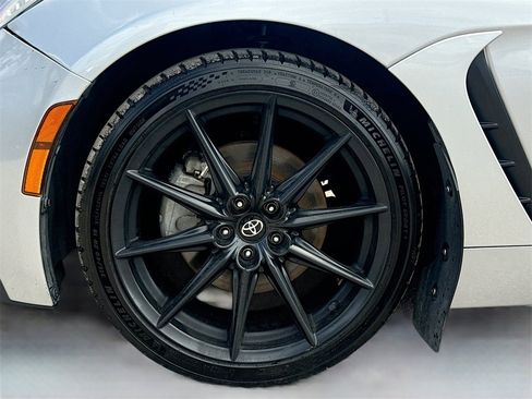 Used 2023 Toyota GR86 Premium image 29