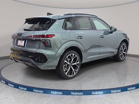 New 2026 Audi Q3 quattro 2.0T AWD/4WD image 5