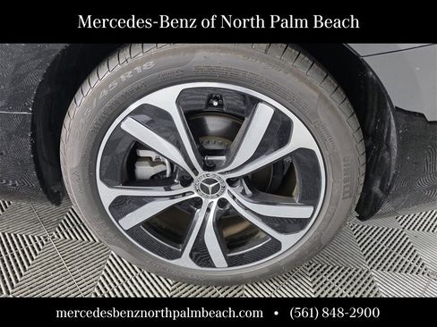 Certified 2025 Mercedes-Benz CLE 300 4MATIC Cabriolet image 9