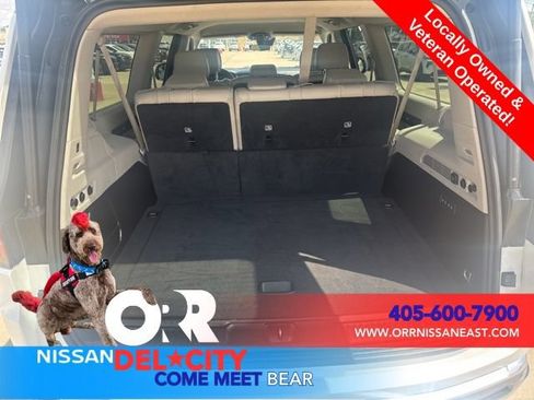 Used 2024 Jeep Wagoneer L Series II w/ Flexible Seating Group AWD/4WD image 11