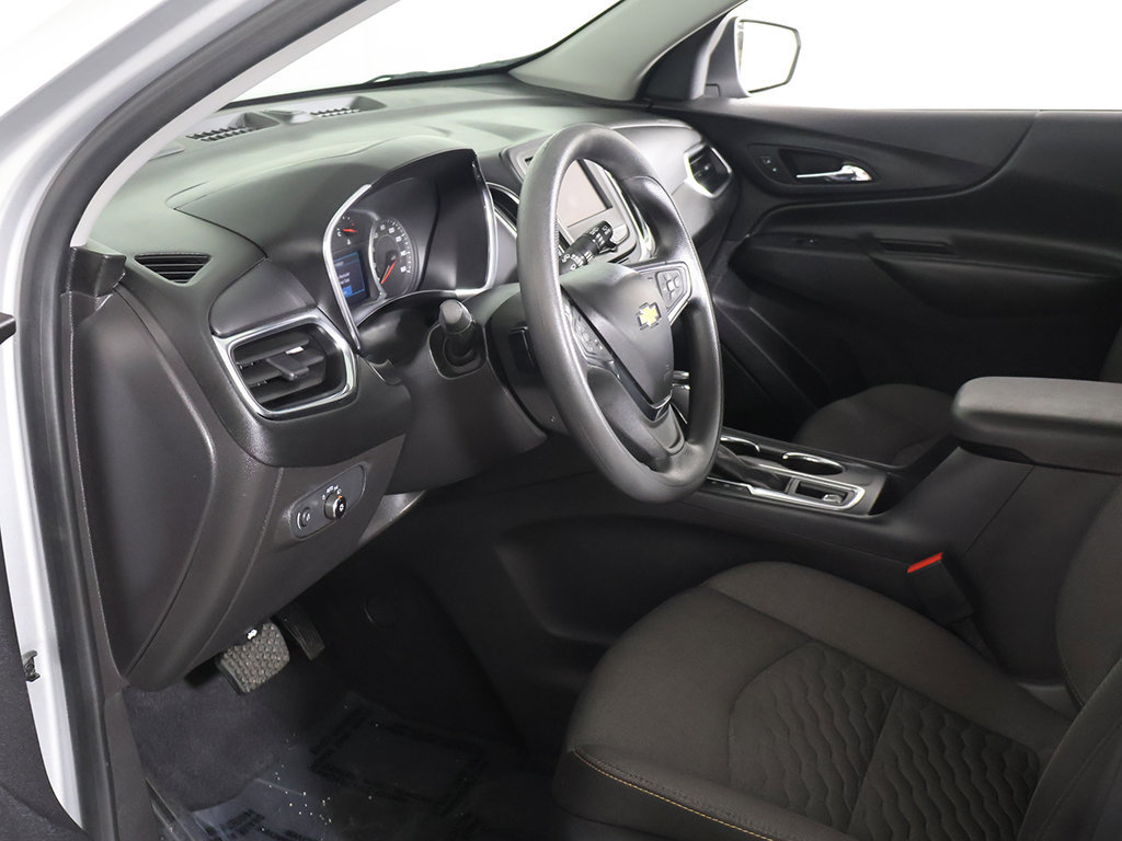Used 2020 Chevrolet Equinox LT w/ LPO, Cargo Package FWD image 19