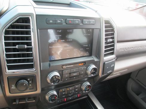 Used 2019 Ford F350 Limited image 27