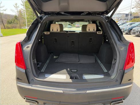 Used 2019 Cadillac XT5 Luxury image 8