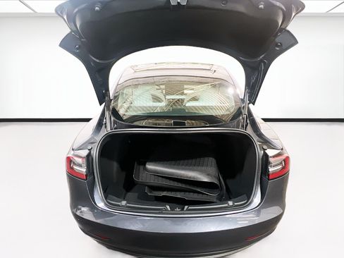 Used 2023 Tesla Model 3 Standard Range RWD image 19