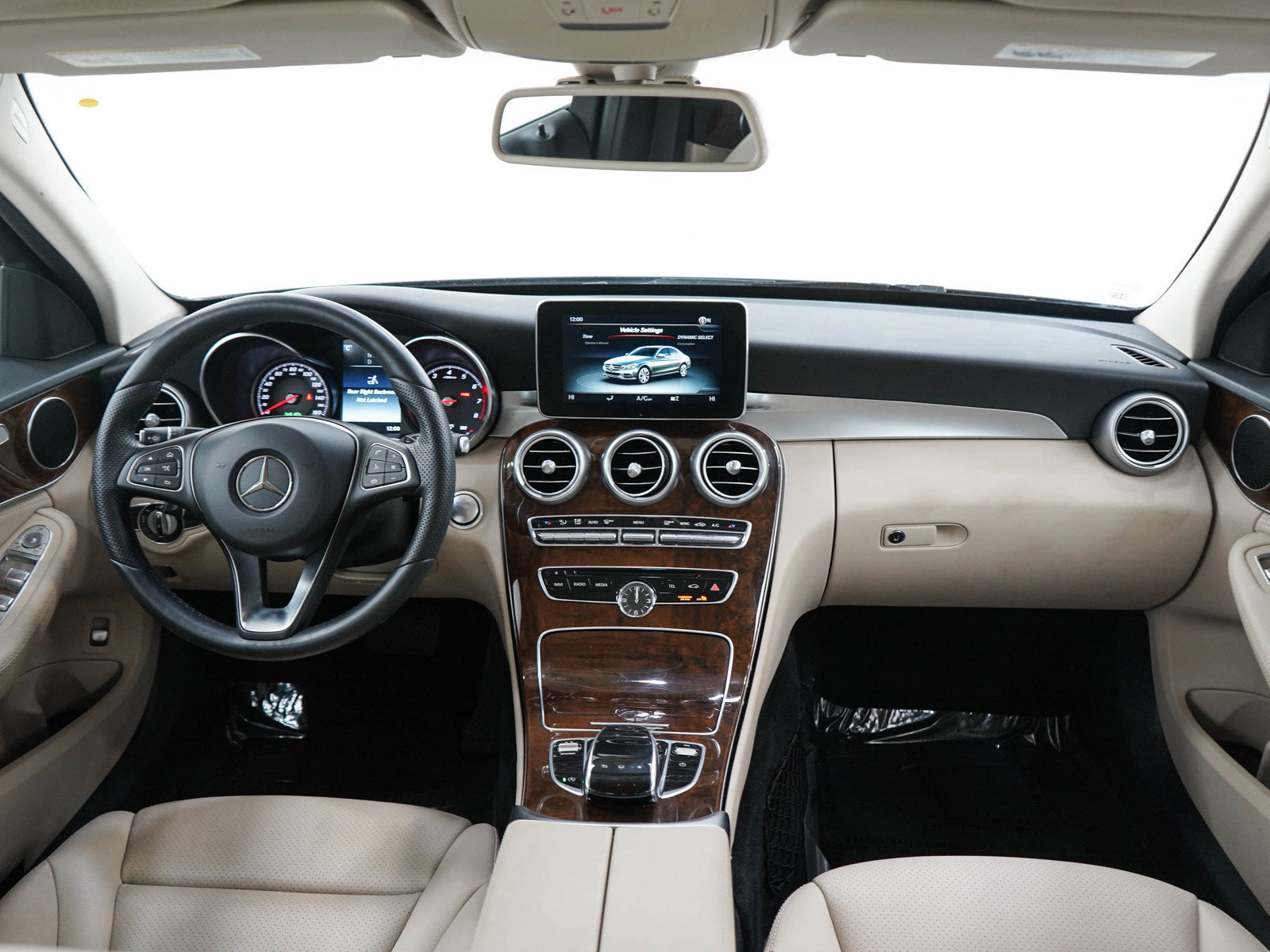Used 2016 Mercedes-Benz C 300 4MATIC Sedan image 13