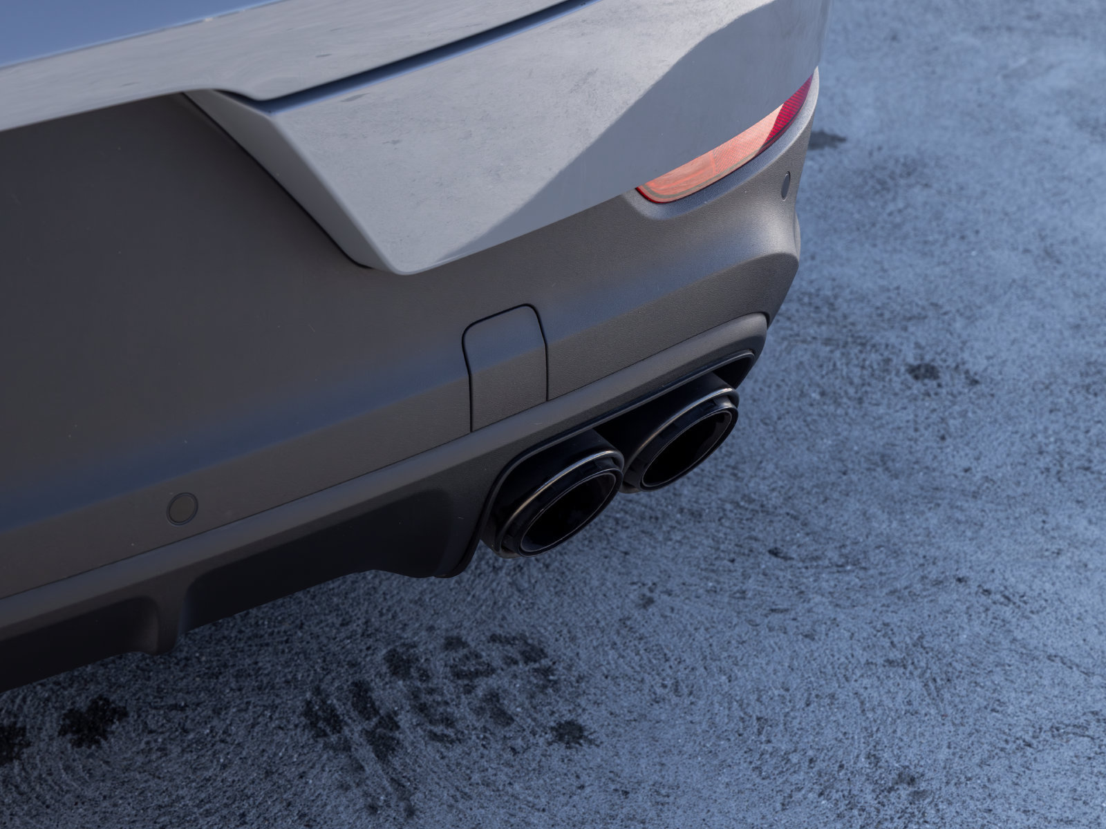 Certified 2024 Porsche Cayenne Coupe AWD/4WD image 17
