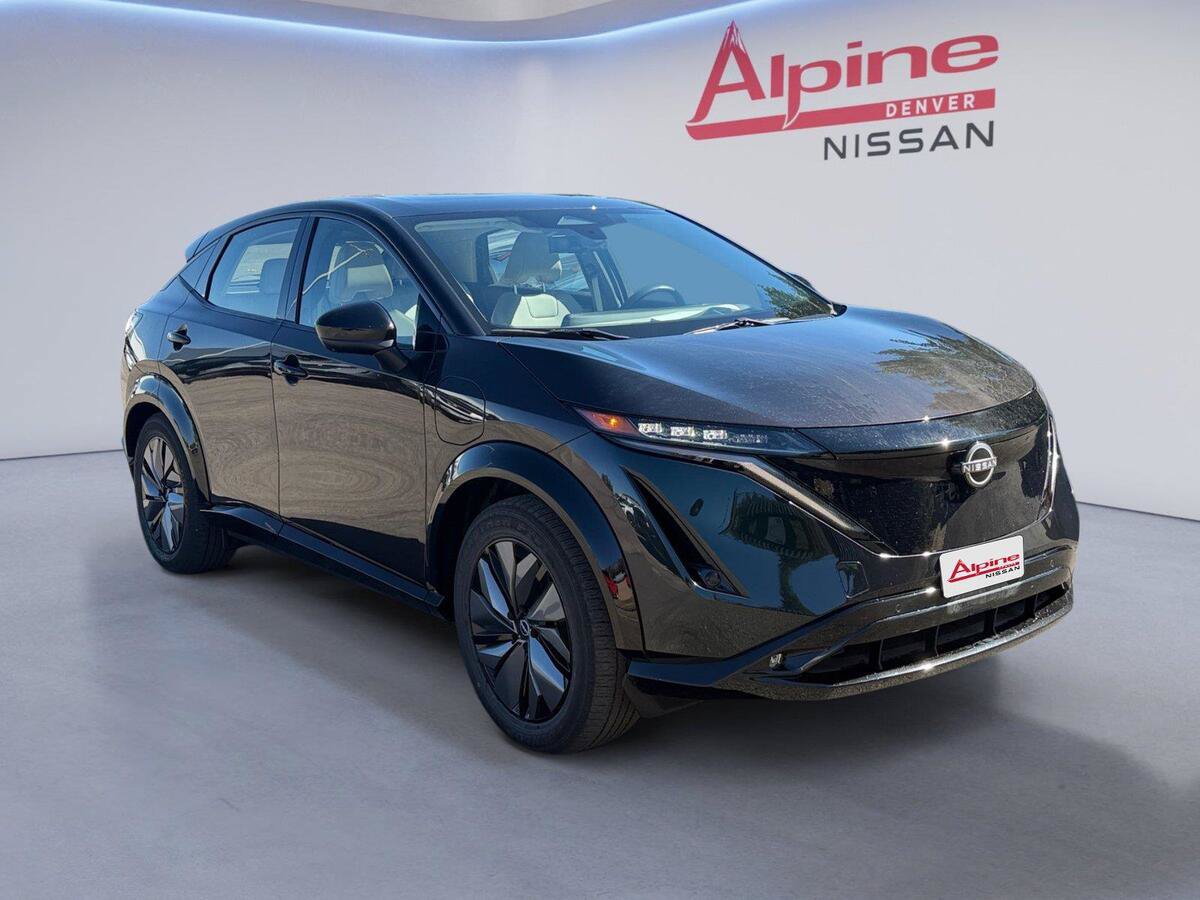 Used 2024 Nissan Ariya AWD image 7