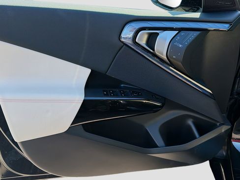 New 2026 BMW X3 xDrive30 w/ M Sport Package image 22