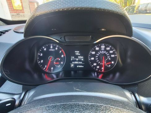 Used 2016 Hyundai Veloster Turbo FWD image 9