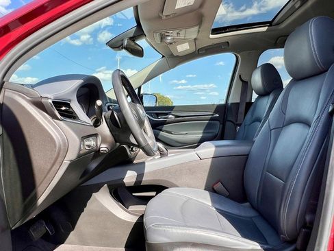 Used 2021 Buick Enclave Premium w/ Sun and Sites Package image 30