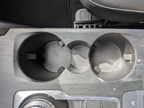 Used 2025 Ford Escape ST-Line image 18