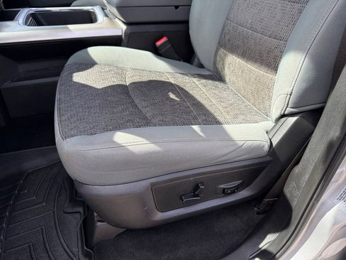 Used 2017 RAM 1500 Big Horn image 16