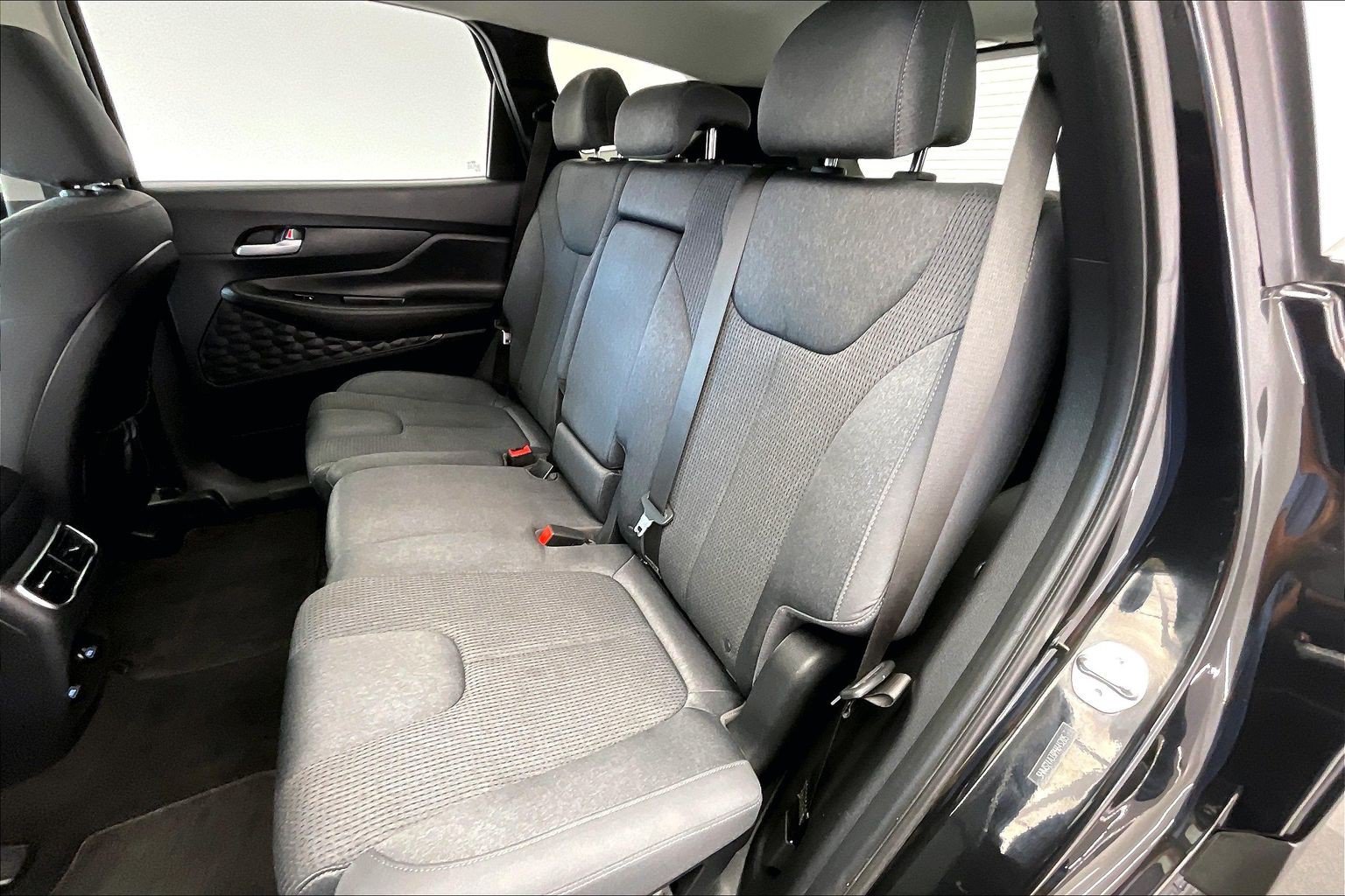 Used 2023 Hyundai Santa Fe SEL FWD image 19