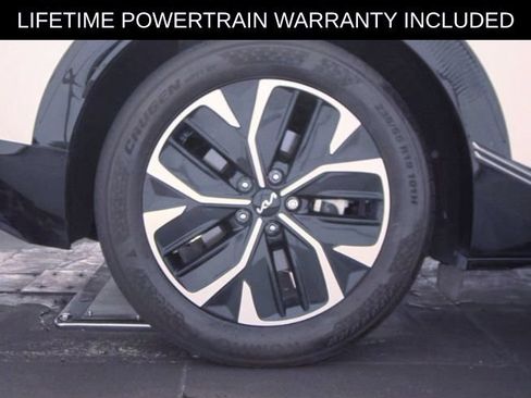 Used 2023 Kia EV6 Wind AWD/4WD image 16