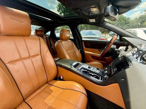 Used 2012 Jaguar XJ RWD image 27
