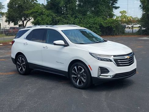 Certified 2022 Chevrolet Equinox Premier FWD image 33