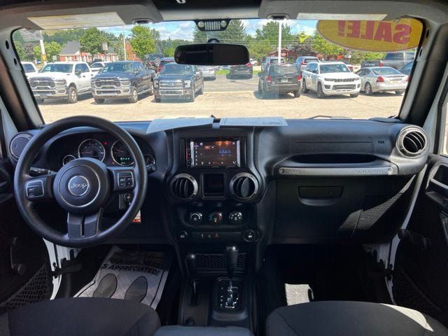 Used 2015 Jeep Wrangler Unlimited Sport AWD/4WD image 14