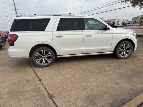 Used 2021 Ford Expedition Max Platinum image 8