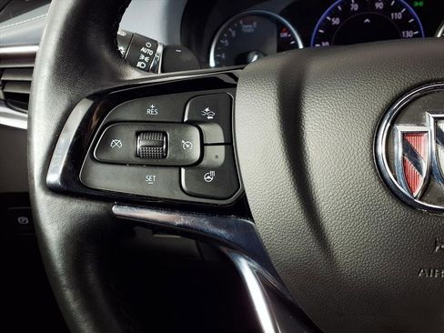 Used 2024 Buick Enclave Premium image 10