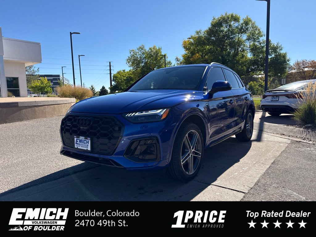 Used 2024 Audi Q5 e Prestige AWD/4WD image 1