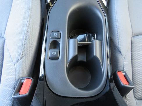 Certified 2025 Toyota Corolla SE w/ Convenience Package image 23