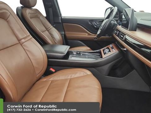 Used 2020 Lincoln Aviator Reserve w/ Equipment Group 201A image 28